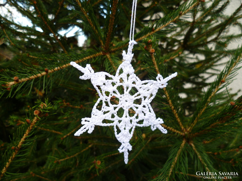 Crocheted snowflake 12-13cm