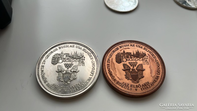 Commemorative coin of George Bush's visit to Hungary, set of 2 unc