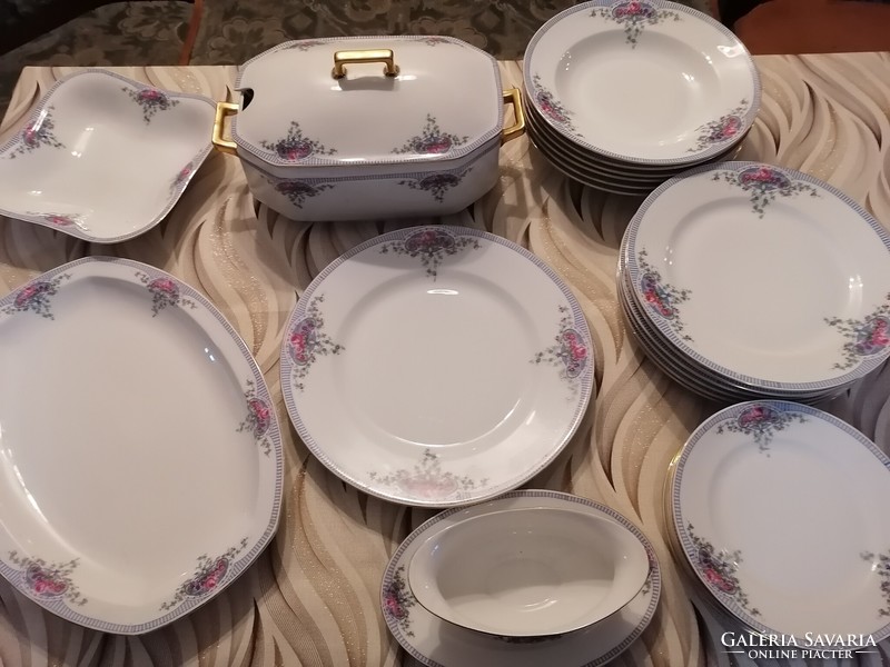 Czechoslovak victoria model dinnerware