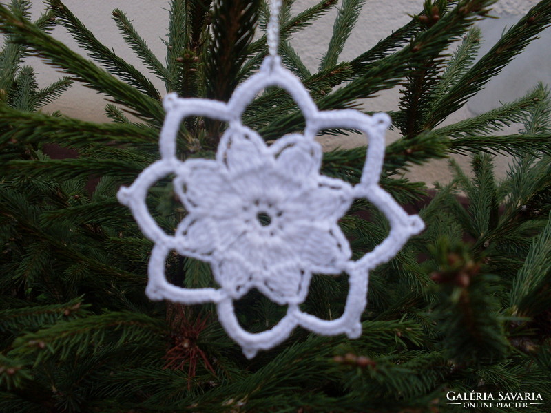 Crocheted snowflake 12-13cm