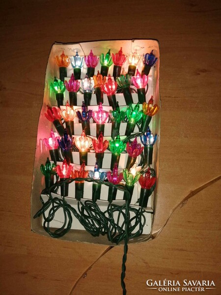 Retro Christmas tree light bulb line