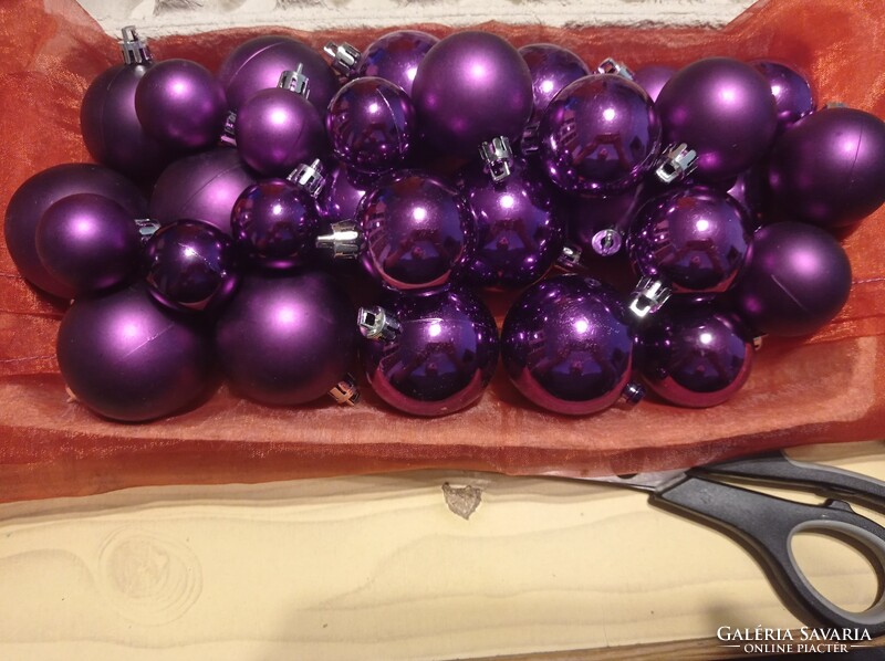 30 purple plastic ball ornaments, matte and shiny