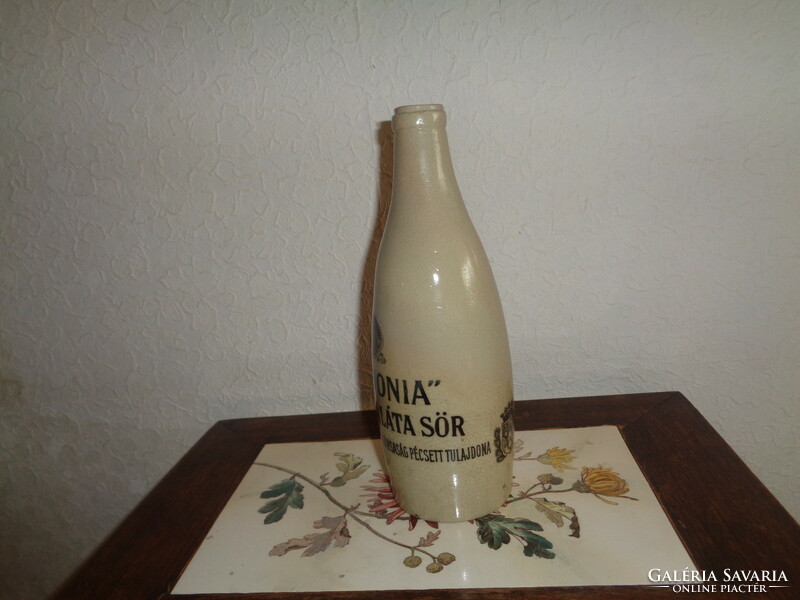Zsolnay   Kőrpecsétes ,  Pannónia  sörös üveg   0,48 L  és 24 cm  magas