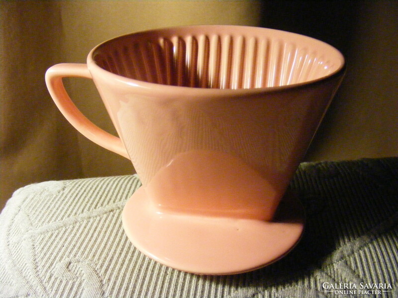 Melitta Bentz 102 3-lyukú rózsaszín kerámia kávészűrő 50-es évek