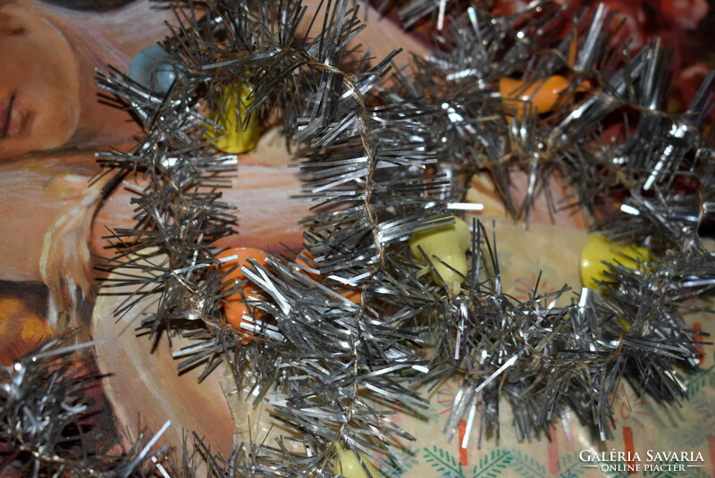 Régi ,drótra tekert ezüst színű  boa színes csengettyűkkel karácsonyfadísz  150cm