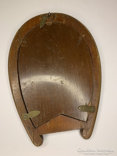 Horseshoe-shaped mother-of-pearl antique mirror
