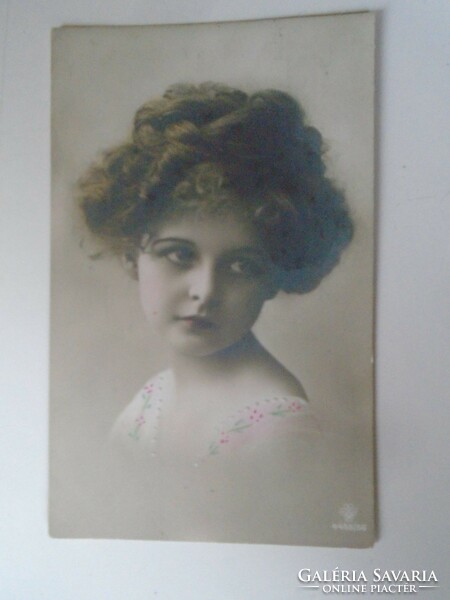 D199479 old postcard - little girl in colored blouse - Miss Szalay inrénke Budapest 1911