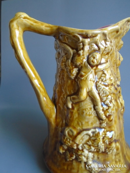 Sarreguemines glazed ceramic jug, wine jug. 1800-1899.