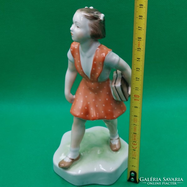 Zsolnay schoolgirl figure, bookish girl