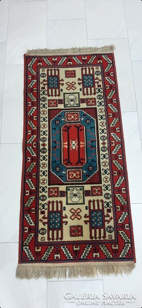 Békésszentandra carpet