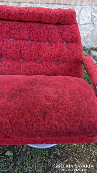 Retro sofa (to be renovated)