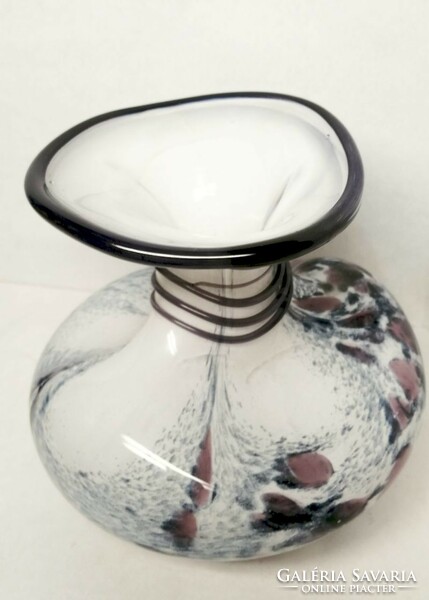 A special vase with an amorphous splatter surface Murano 1980s, a rarity for your display case.