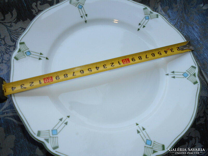 4 db Jugendstíl   porcelán  tányér 24 cm --(1600 Ft/db)