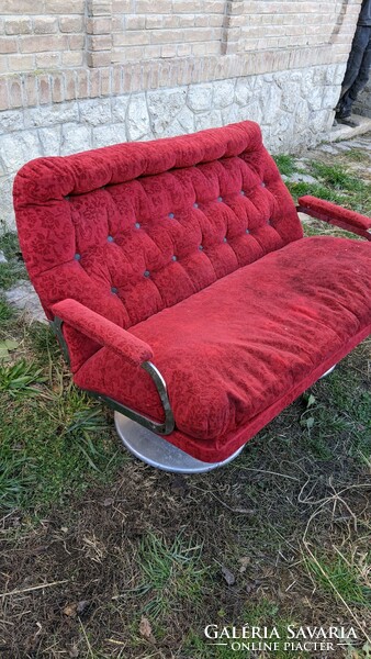 Retro sofa (to be renovated)