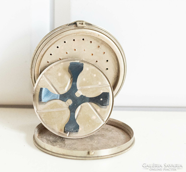 Vintage púderes szelence tükörrel két rekeszes pudrié art deco stílusú Depose Patent Societe Cypria