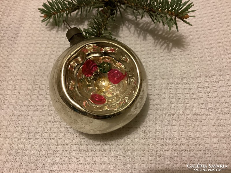 Régi üveg két helyen behúzott gömb karácsonyfadísz