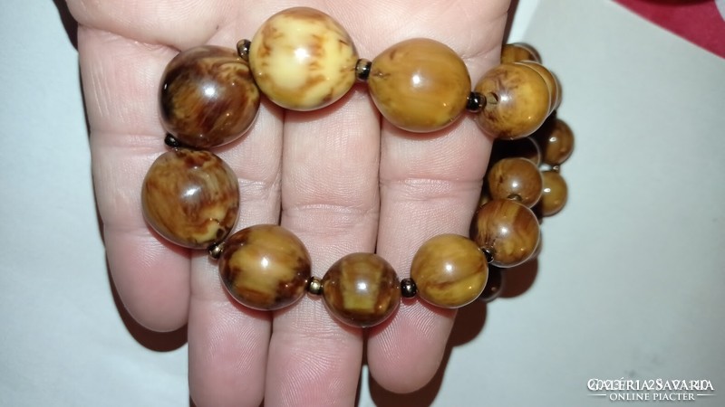 Old yellow brown Polish jewelry, short women's necklace