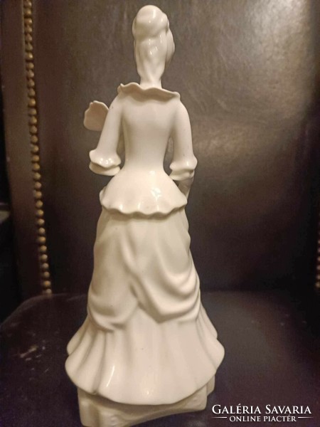 Porcelain lady approx. 20cm