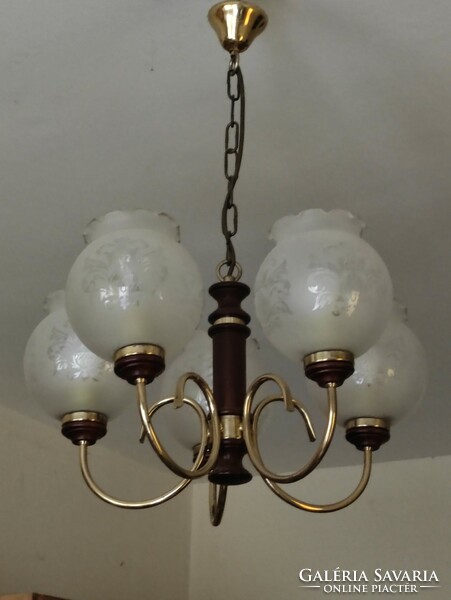 Gyönyörű 5 ágú réz / fa mart üvegbúrás vintage csillár
