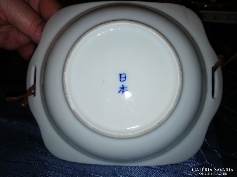 Japán, főnixnadaras, tojáshéj porcelán  kínáló