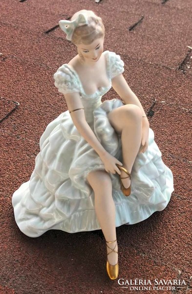 Wallendorf gyönyörű porcelán balerina