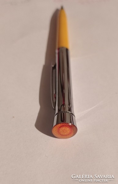 Garant usa refill pencil.