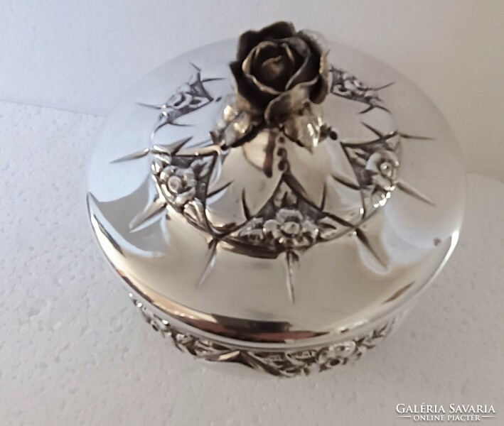 Antique silver sugar box bonbonier 30-40 years Viennese rose 357gr. Gilt r
