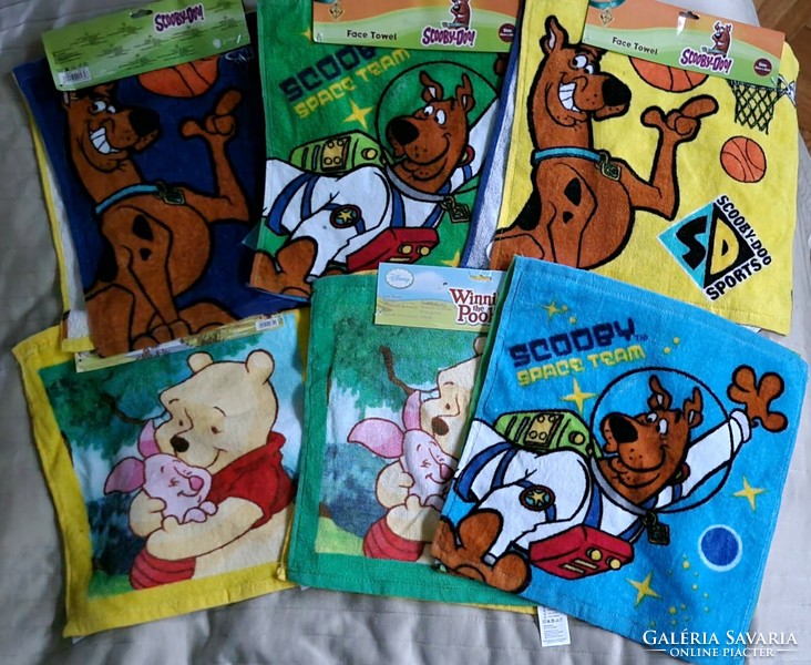 Scooby doo and winnie the pooh disney towel new