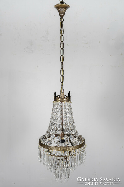 Small ampoule-shaped crystal chandelier