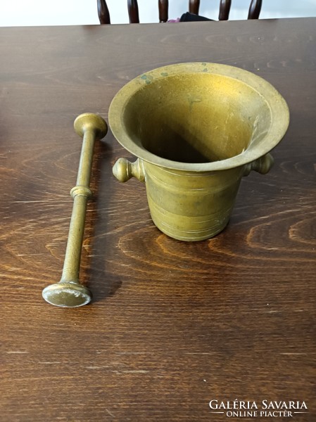 Copper mortar and pestle, early 1900s.