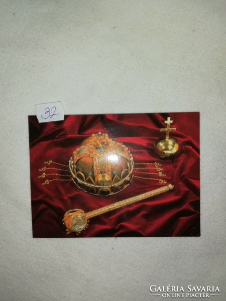 Hungary's coronation jewels signed by Sándor Lezsák mdf 32