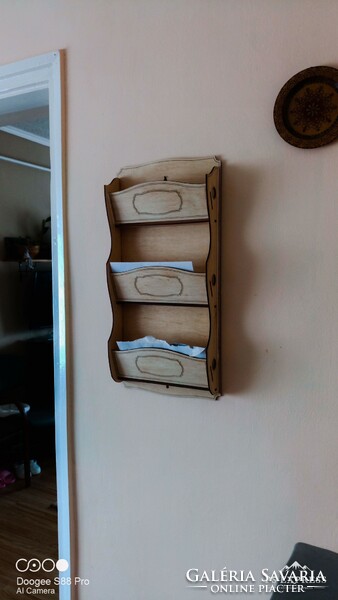 Wall shelf for organizing letters and checks