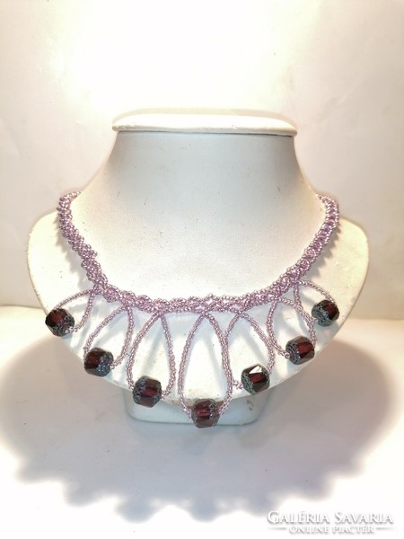 Lila üveg gyöngyös nyaklánc (678)