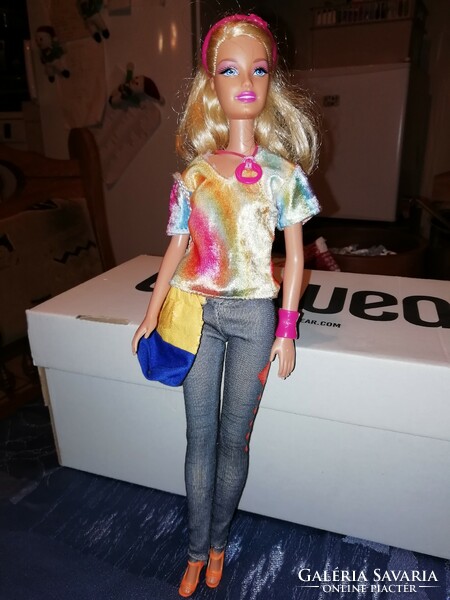 Mattel Barbie baba
