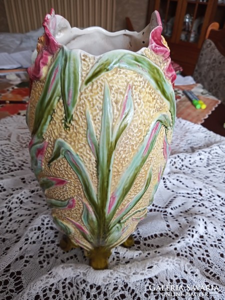 Majolica vase, 37 cm, very special.