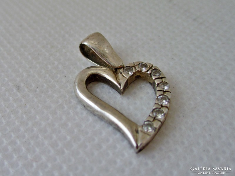 Very nice silver heart pendant