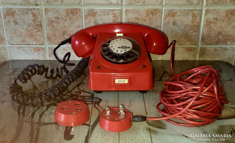 Dial telephone, red, complete set