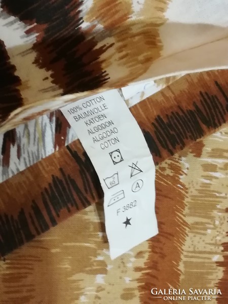 Tiger pattern blackout curtains or bedspreads? 265 cm x 156 cm.