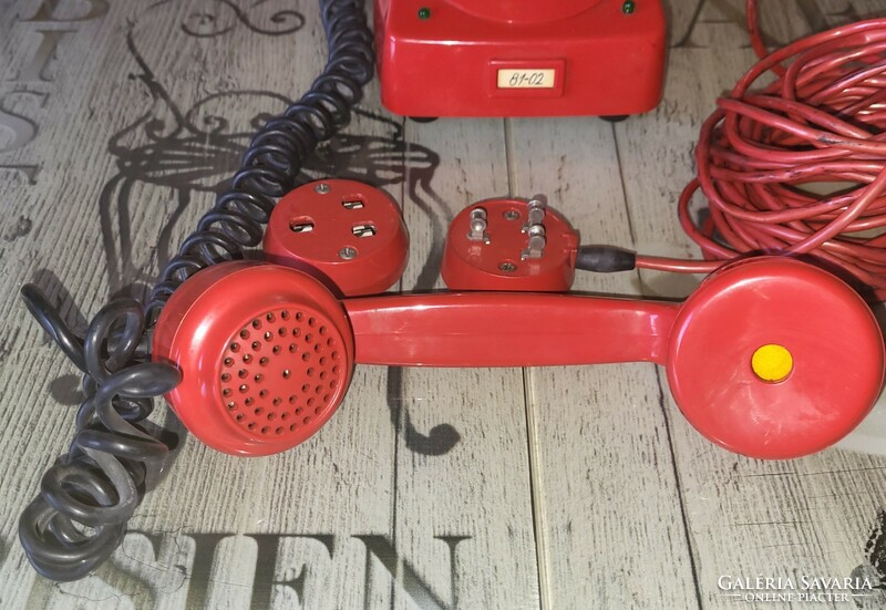 Dial telephone, red, complete set