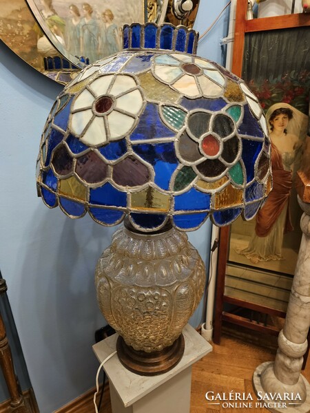 Unique huge table lamp
