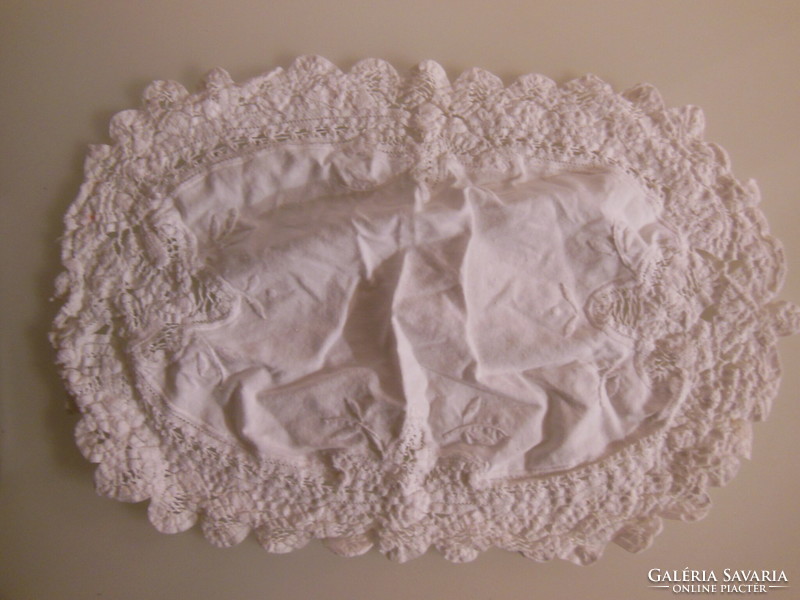 Tablecloth - lace - 35 x 26 cm - old - cotton canvas - Austrian - perfect