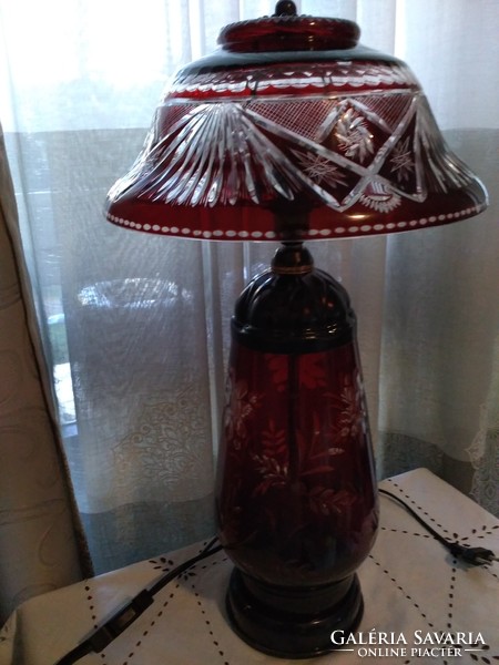 Fantastic ruby crystal lamp