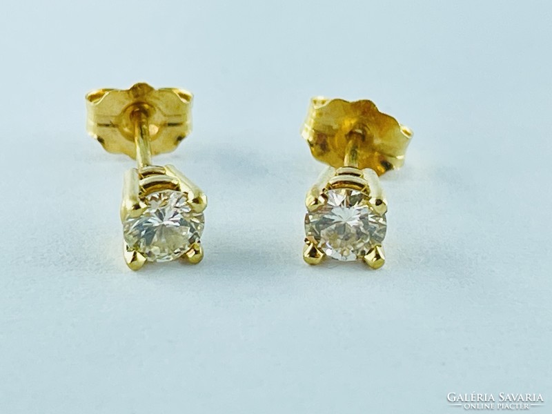 14K arany fülbevaló pár 2 db, összesen cca. 0,48 ct-os, természetes gyémánttal