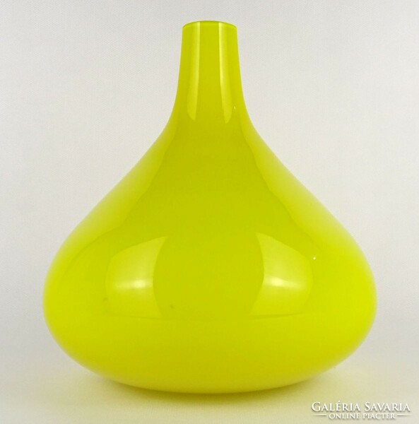 1P859 Retro sárga fújt üveg váza 22 cm