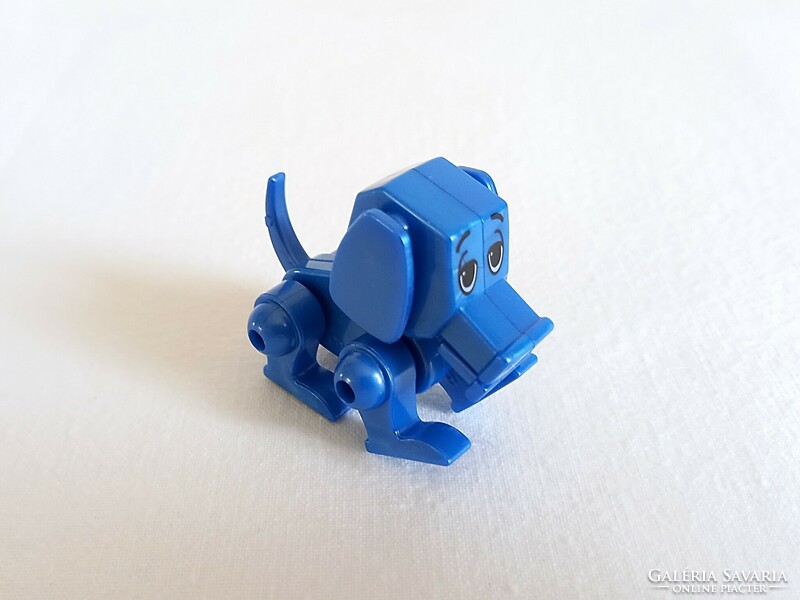 Robot kutya Kinder Ferrero figura mozgó részekkel, 2005