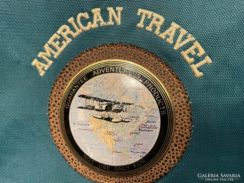 American Travel zöld oldaltáska, válltáska