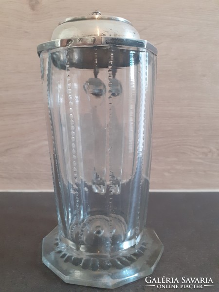 Ezüst 13 latos fedeles üveg kupa . 1830 Trieszt , Osztrák Birodalom