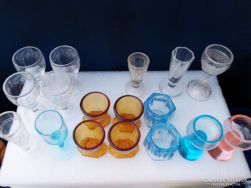 32 antique, old and retro glasses