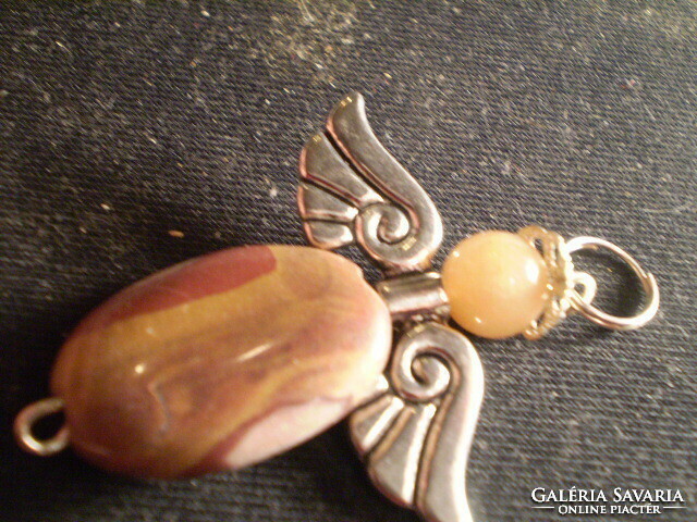 I have discounted a 4 cm jasper larger angel's eye