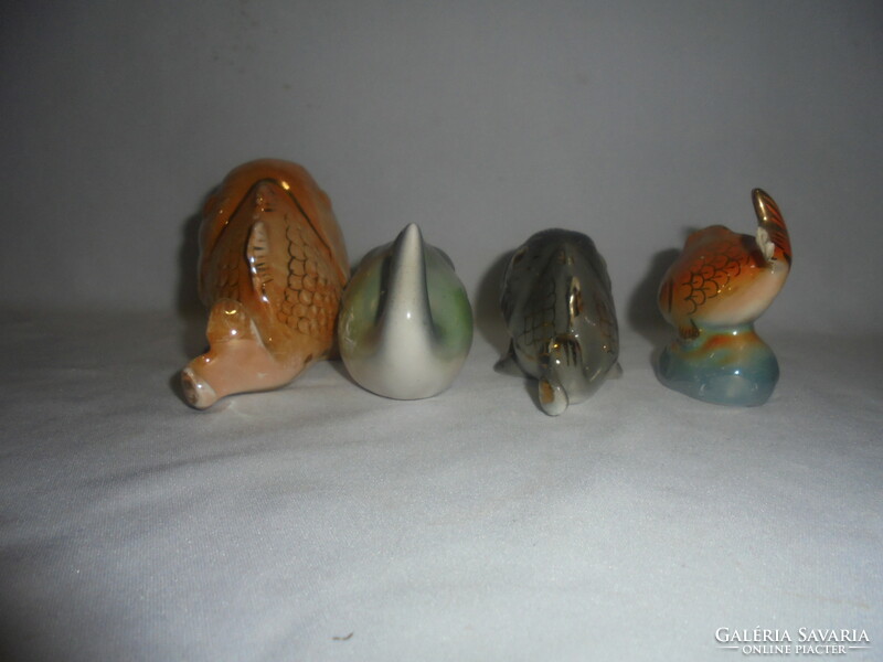 Four pieces of industrial artist ceramic fish figure, nipp - together